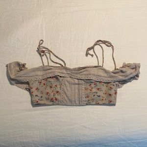Storia floral print shoulder tie crop top